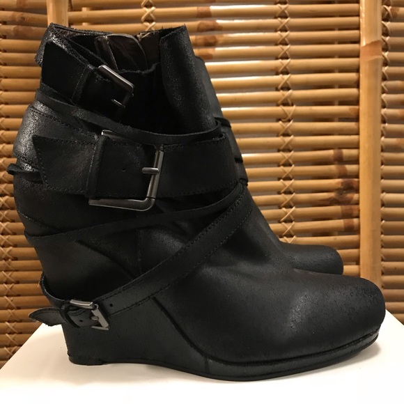 dkny booties